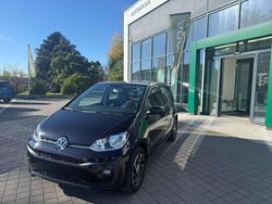 Nero Usata 2019 VW up! Highline Due volumi | 9800 € (Buon prezzo)