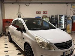 Usata 2008 Opel Corsa Sport Tre volumi | 3400 € (Buon prezzo)