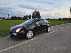 Nero Usata 2010 Alfa Romeo MiTo Quadrifoglio Verde Due volumi | 6800 € (Cara)