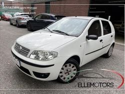 Bianco Usata 2009 Fiat Punto Active Tre volumi | 3499 € (Buon prezzo)
