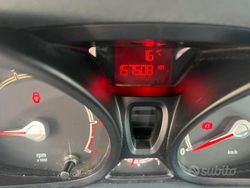 Nero Usata 2010 Ford Fiesta Due volumi | 3600 € (Buon prezzo)