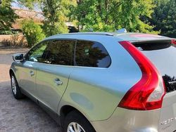 Argento Usata 2009 Volvo XC60 Momentum SUV | 6000 € (Buon prezzo)