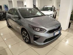 Other Usata 2019 Kia Ceed Due volumi | 16.500 € (Molto cara)