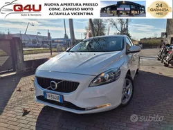 Bianco Usata 2016 Volvo V40 Business Edition Station wagon | 10.800 € (Buon prezzo)