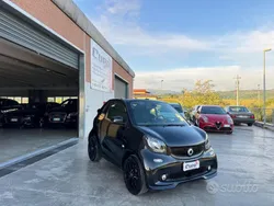 Nero Usata 2019 Smart ForTwo Cabrio Passion Cabrio | 14.490 € (Buon prezzo)