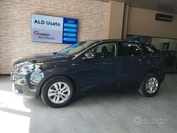 Blu/azzurro Usata 2018 Peugeot 3008 Active SUV | 16.900 € (Buon prezzo)