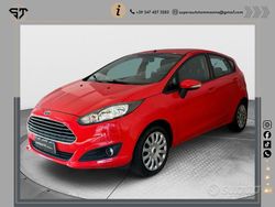 Rosso Usata 2016 Ford Fiesta Tre volumi | 5570 € (Buon prezzo)