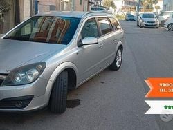 Usata 2006 Opel Astra Station wagon | 1499 € (Buon prezzo)