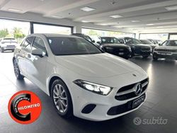 Bianco Usata 2019 Mercedes A180 Tre volumi | 20.900 € (Buon prezzo)