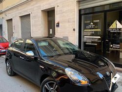 Nero Usata 2017 Alfa Romeo Giulietta Due volumi | 12.200 € (Buon prezzo)