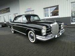 Nero Usata 1963 Mercedes 220 SE Cabrio | 119.900 €