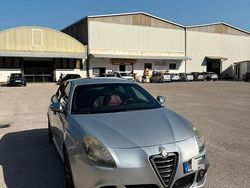 Grigio Usata 2013 Alfa Romeo Giulietta Due volumi | 4500 € (Super prezzo)