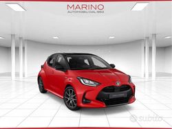 Nero Usata 2022 Toyota Yaris Hybrid Trend Tre volumi | 16.900 € (Buon prezzo)