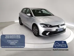 Argento Usata 2024 VW Polo Life Tre volumi | 20.200 € (Buon prezzo)