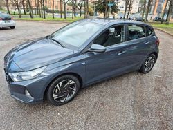 Grigio Usata 2021 Hyundai i20 Tre volumi | 13.500 €