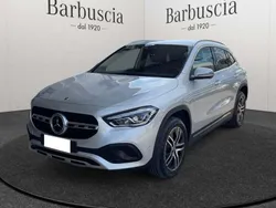 Argento Usata 2022 Mercedes GLA200 SUV | 36.800 € (Buon prezzo)