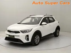 Bianco Usata 2023 Kia Stonic Urban SUV | 14.500 € (Buon prezzo)