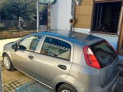 Grigio Usata 2007 Fiat Grande Punto Due volumi | 1800 € (Ottimo prezzo)