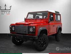 Rosso Usata 2004 Land Rover Defender S SUV | 37.000 € (Molto cara)