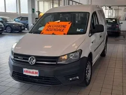Bianco / pastello Usata 2016 VW Caddy Monovolume | 8900 € (Ottimo prezzo)