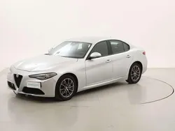 Argento Usata 2020 Alfa Romeo Giulia Business Tre volumi | 19.990 € (Buon prezzo)