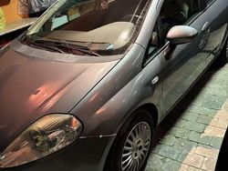 Usata 2007 Fiat Grande Punto Active Due volumi | 4000 € (Buon prezzo)