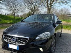 Usata 2016 Volvo V40 CC Business Edition Station wagon | 8500 € (Ottimo prezzo)