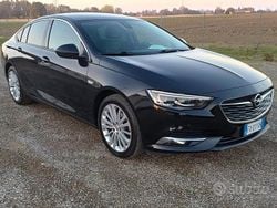 Nero Usata 2019 Opel Insignia Sport Tre volumi | 10.500 € (Buon prezzo)