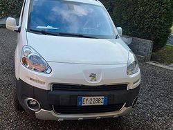 Bianco Usata 2015 Peugeot Partner Monovolume | 8000 €