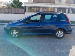 Blu Usata 2005 Peugeot 206 Due volumi | 990 € (Buon prezzo)