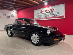 Nero pastello Usata 1992 Alfa Romeo Spider Cabrio | 23.000 €