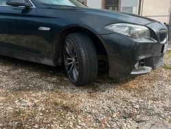 Grigio Usata 2011 BMW 520 Tre volumi | 8500 € (Buon prezzo)