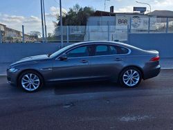 Grigio Usata 2020 Jaguar XF Business Edition Tre volumi | 22.900 € (Molto cara)