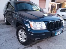 Usata 2000 Jeep Grand Cherokee Limited SUV | 12.900 € (Cara)