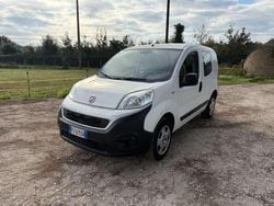 Bianco Usata 2018 Fiat Fiorino Furgone | 9450 € (Buon prezzo)