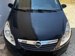 Usata 2009 Opel Corsa Cosmo Tre volumi | 1650 € (Super prezzo)