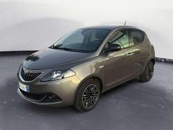 Grigio Usata 2023 Lancia Ypsilon S Due volumi | 13.450 € (Buon prezzo)