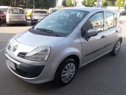 Argento Usata 2009 Renault Modus Dynamique Monovolume | 4500 € (Buon prezzo)