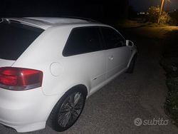 Bianco Usata 2008 Audi A3 Ambiente Tre volumi | 4000 € (Super prezzo)