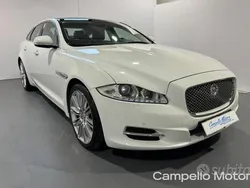 Bianco metallizzato Usata 2014 Jaguar XJ Premium Luxury Tre volumi | 18.900 € (Buon prezzo)