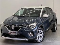 Grigio Usata 2022 Renault Captur Intens SUV | 14.490 € (Buon prezzo)