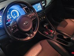 Blu/azzurro Usata 2016 Kia Niro Style SUV | 11.500 € (Ottimo prezzo)