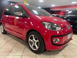 Rosso Usata 2012 VW up! high up! Due volumi | 5790 € (Buon prezzo)