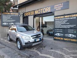 Grigio Usata 2008 Chevrolet Captiva SUV | 2990 € (Cara)
