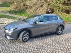 Grigio Usata 2016 Infiniti Q30 Premium Due volumi | 14.000 € (Buon prezzo)