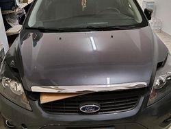Grigio Usata 2009 Ford Focus Tre volumi | 4750 € (Cara)