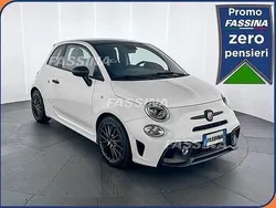 Bianco/nero Usata 2023 Abarth 595 Turismo Due volumi | 19.900 € (Buon prezzo)