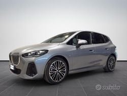 Grigio Usata 2024 BMW 218 Active Tourer Comfort Edition Monovolume | 32.209 € (Buon prezzo)