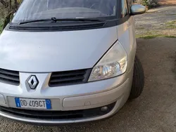 Usata 2011 Renault Espace Monovolume | 1000 €