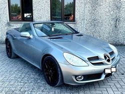 Scuro Usata 2009 Mercedes SLK200 Cabrio | 12.900 € (Buon prezzo)